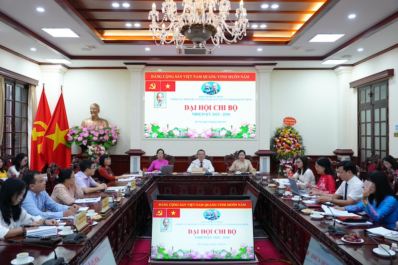 ​Tổ chức thành công Đại hội Chi bộ Cục Kiểm tra văn bản và Quản lý xử lý vi phạm hành chính